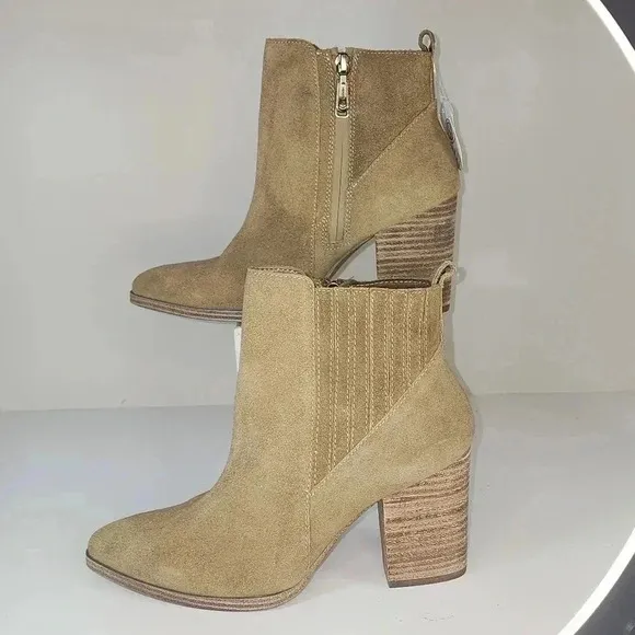 Blondo Reese waterproof size 8.5 ankle boot in taupe suede nwob