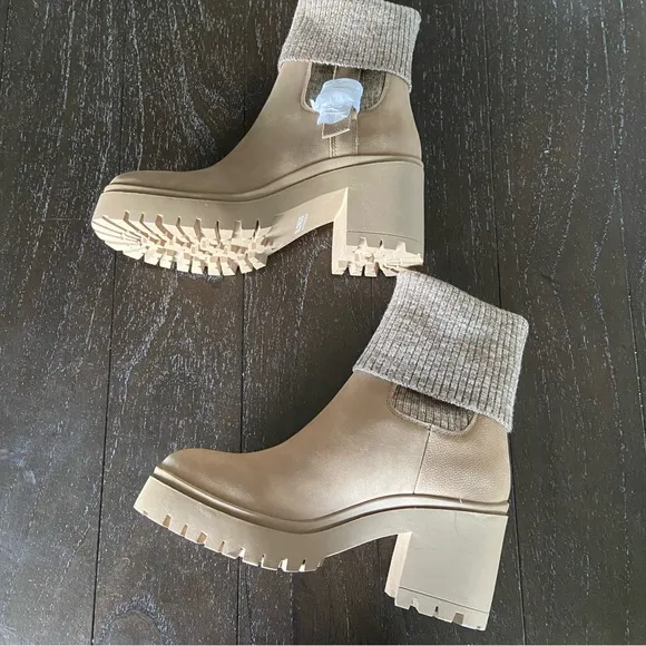Blondo Women's Roary Waterproof Ankle Boots Lug Sole‎ Sand Size 7M NWOT Nubuck