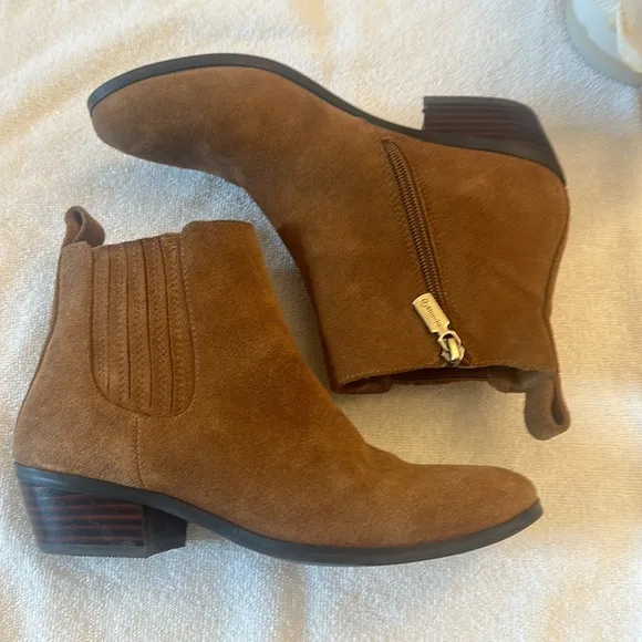 Blondo x Zappos Brown suede waterproof heel ankle bootie women size 7
