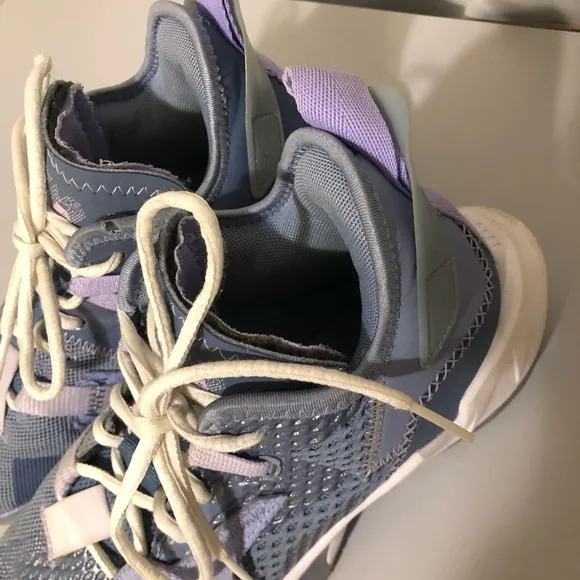 Blue and Purple Athletic Shoes with Breathable Design