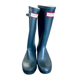 Blue Hunter Original Tall Wellington rain boots. SZ 6