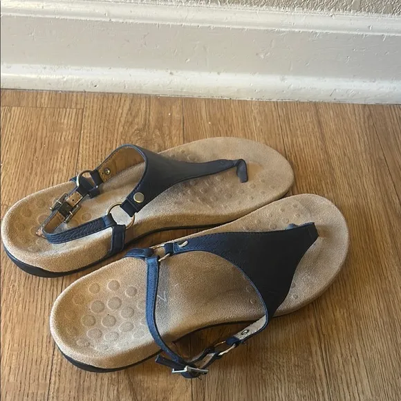 Blue T-Strap Sandals with Cork Footbed Kirra Vionic