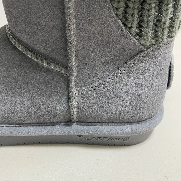 BNWT Bear Paw Suede Sherpa Knit Back with Buckle Detail Sz 7
