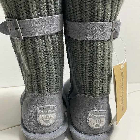 BNWT Bear Paw Suede Sherpa Knit Back with Buckle Detail Sz 7