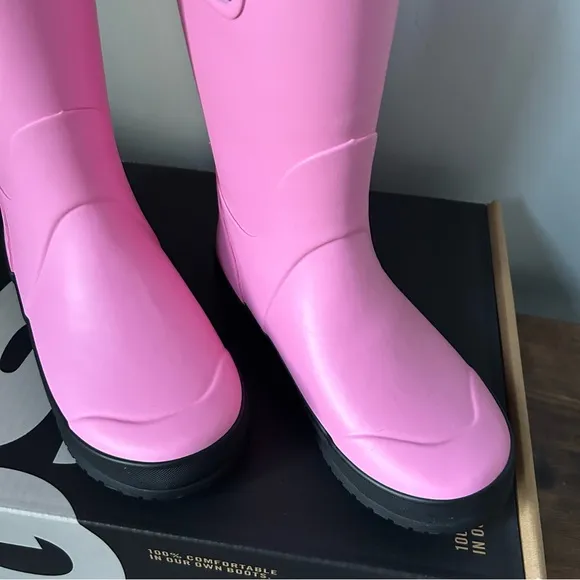 BOGS Bloom kids rubber boots plush lining with handle in pink rose size 4 NEW