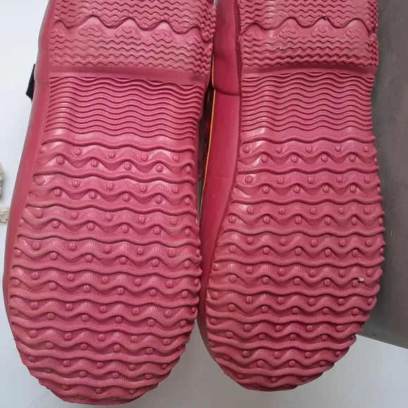 BOGS WATERPROOF BOOTS