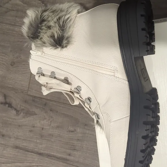 Boots by SUN and STONE Winter White ORLAAP Designed  w/Faux Fur