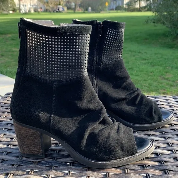 Bos. &amp; Co. Celine Leather/Suede Open-Toe Boot