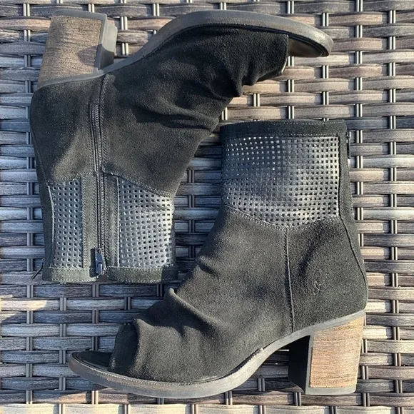 Bos. &amp; Co. Celine Leather/Suede Open-Toe Boot