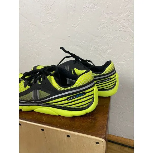 Brooks Pure Connect 3 Neon Yellow Running Shoes Minimalist Athletic Sneakers
