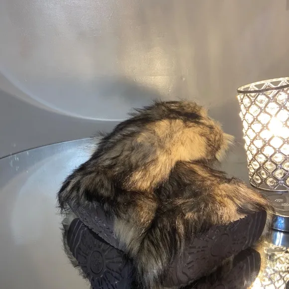 Brown faux fur knee boots