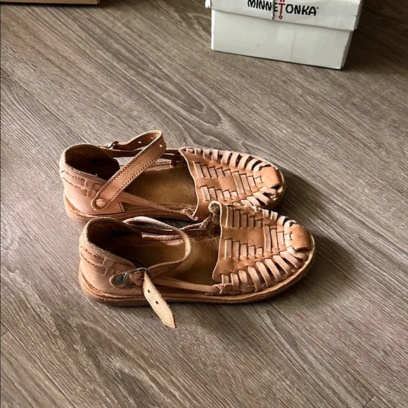 Brown Mikoleon Kids Sandals