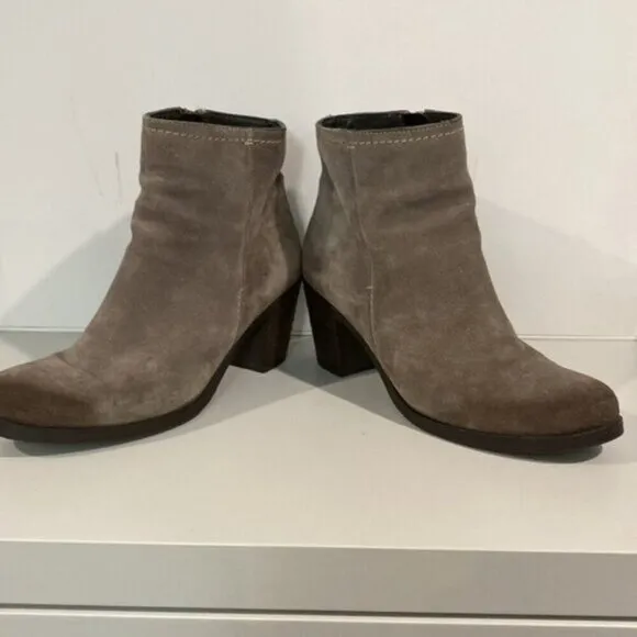 Browns Suede Heeled Ankle Boots Brown size 39