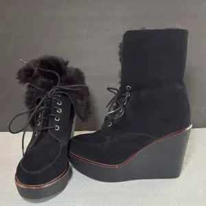 BUFFALO LONDON Black Fur-Lined Wedge Boots suede