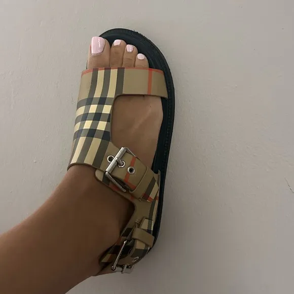 Burberry Sandals