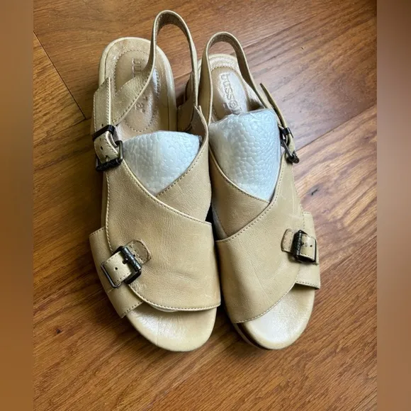 BUSSOLA Real Leather open toe sandals