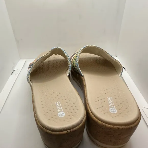 Bzees Cream and Tan Sandals with Woven Strap