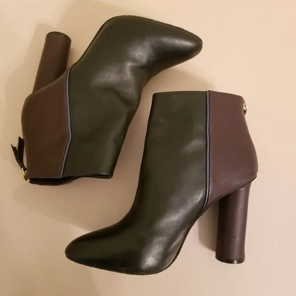 Cabi 8 BISSET Booties Two Tone Chunky Heels Plum Black Leather Boots