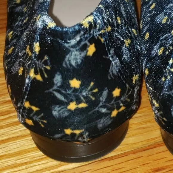 Cabi Carnaby Loafers Floral Blue Velvet Horsebit Shoes #6005 Size 7