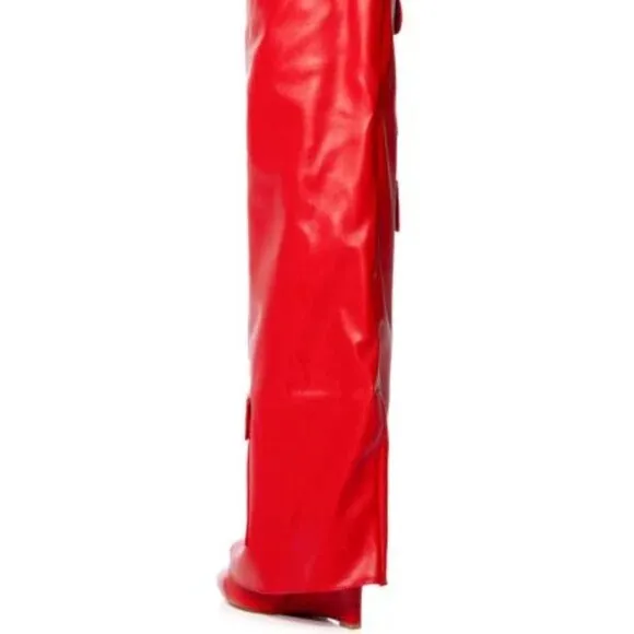 Callie Lives Xena Paint it Red AZALEA WANG Alexia Fold Over Wedge Boot 7.5 8