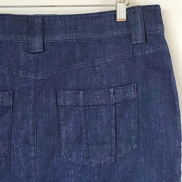 Calvin Klein Denim Mini Skirt  Dark Wash Size 14 NWT