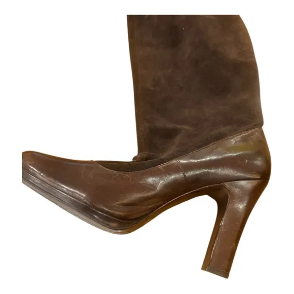 Casadei Vero Cuoio Knee High Strap Boots Size 7 EU7.5 Brown Suede Made in Italy