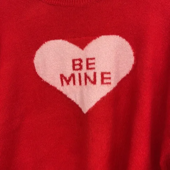 CE CE VALENTINE’S DAY RaeD SWEATER “BE MINE” size small. NWT