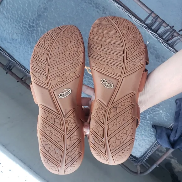 Chaco Leather Lace-up gladiator Sandals sage mapel size 10