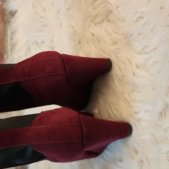 Charles by Charles David Edie Over the Knee Wedge Boots in Merlot, Size 5.5M