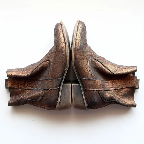 Charles David Bronze Leather Low Block Heel Ankle Boots / Booties Size 7