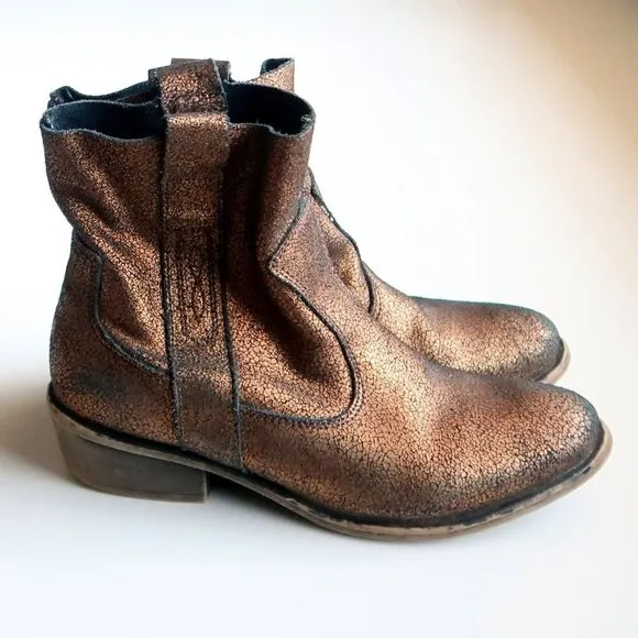 Charles David Bronze Leather Low Block Heel Ankle Boots / Booties Size 7