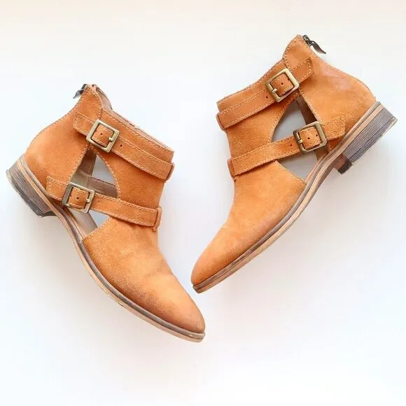 Chinese Laundry Dandie Tan Suede Low Block Heel Cutout Ankle Boots Booties Sz 7