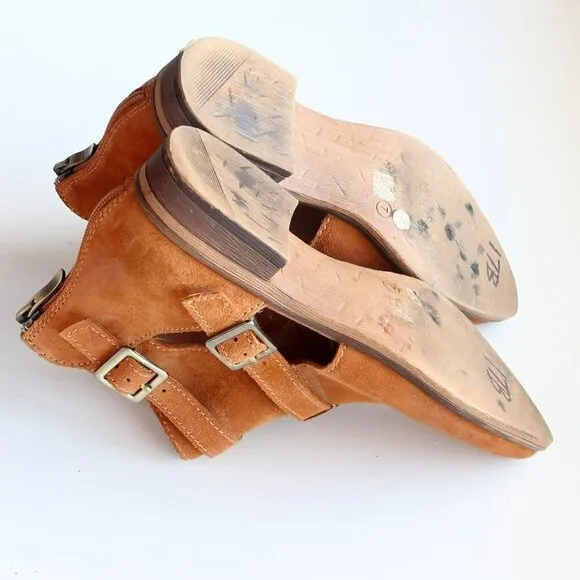 Chinese Laundry Dandie Tan Suede Low Block Heel Cutout Ankle Boots Booties Sz 7