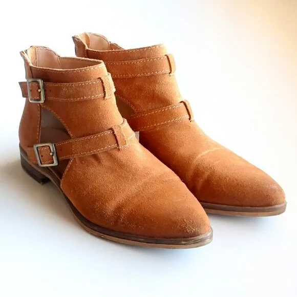 Chinese Laundry Dandie Tan Suede Low Block Heel Cutout Ankle Boots Booties Sz 7