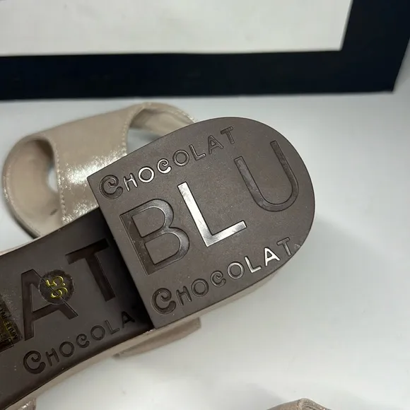 Chocolat Blu Ginny Chunky Heel Sandals Champagne Women’s Size US 8.5