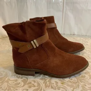 Clarks Ankle Boots ‘Camzin Strap’ Mahogany Suede Leather Ankle Boot Sz 7.5 NWT