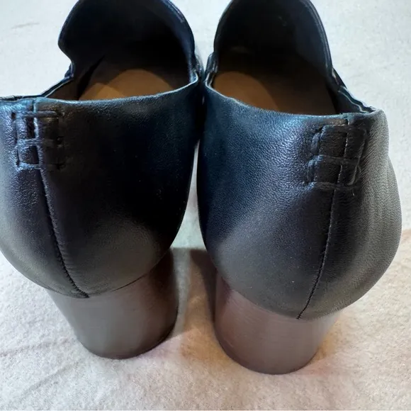 Clarks Black Heels Classic Design