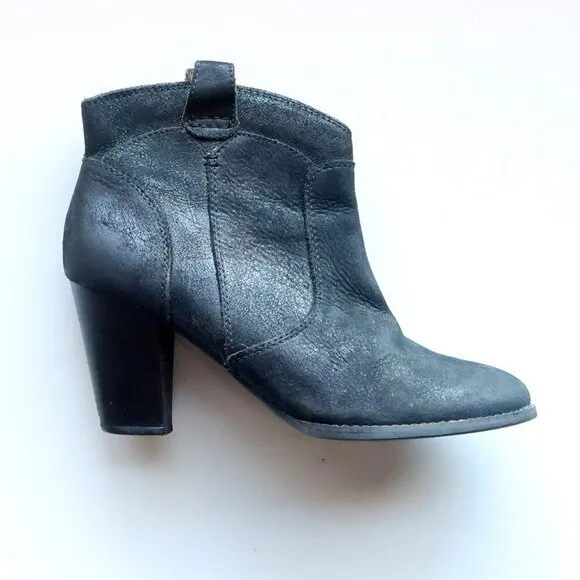 Clarks Black Nubuck Leather Block Heel Pull-on Ankle Boots Booties Size 8.5