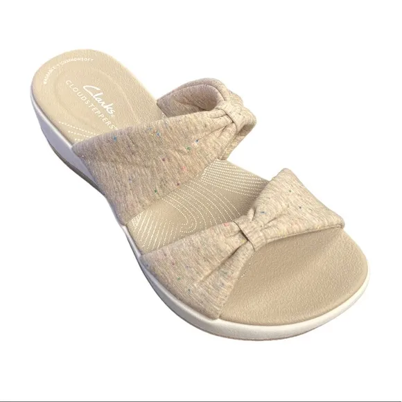 Clarks Cloudsteppers Sandals