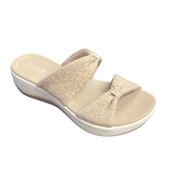 Clarks Cloudsteppers Sandals