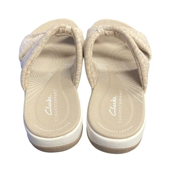Clarks Cloudsteppers Sandals