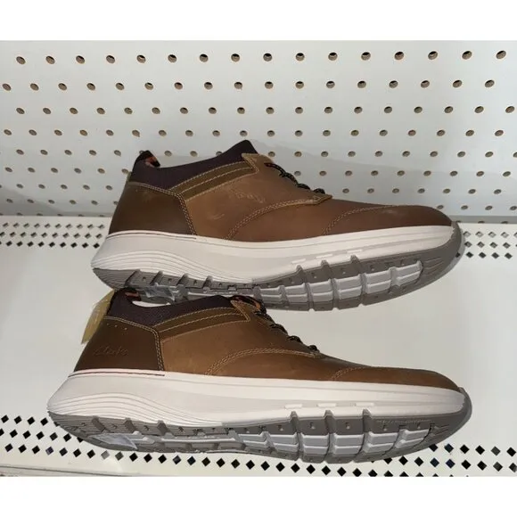 Clarks Motion Trek EZ Mens Leather Casual Slip On Sneakers Shoes Size 9 Brown
