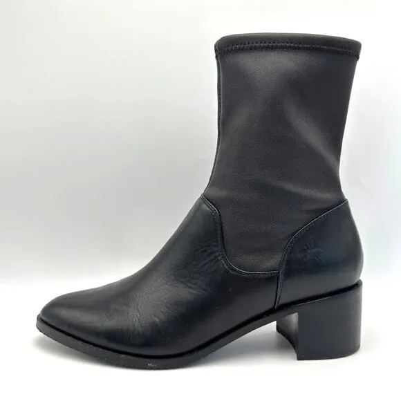 Clarks Poise Leah Black Leather Ankle Boots Size 8.5M