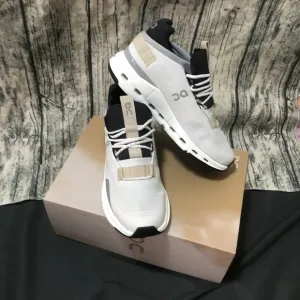 👟Cloudnova Women Shoes new with box 100% Authentic