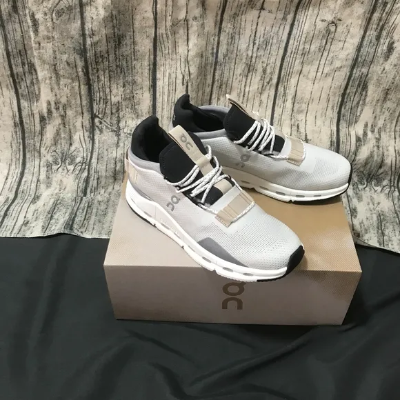 👟Cloudnova Women Shoes new with box 100% Authentic