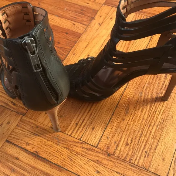 Coach Cage Sandals in EUC
