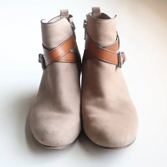 Coach Pauline Beige Suede &amp; Tan Leather Block Heel Ankle Boots Booties Size 6.5