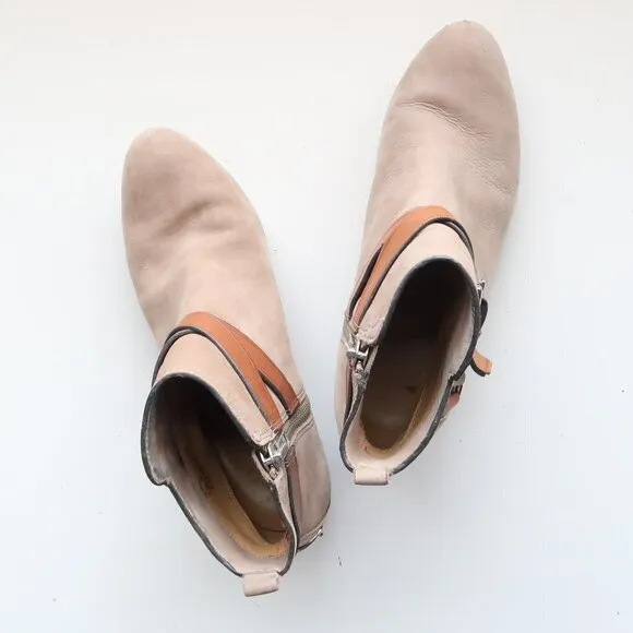 Coach Pauline Beige Suede &amp; Tan Leather Block Heel Ankle Boots Booties Size 6.5