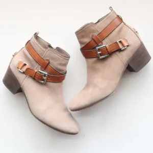 Coach Pauline Beige Suede &amp; Tan Leather Block Heel Ankle Boots Booties Size 6.5