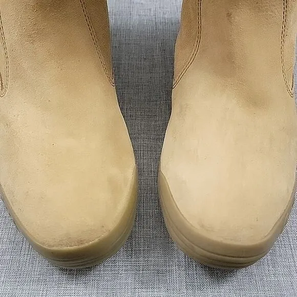 Coach Tatum Suede Beige / Multicolor Striped Knit Boots Women's SZ 7.5